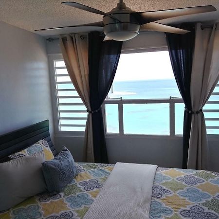 Breezy Beachfront Property With View Of Paradise Luquillo Εξωτερικό φωτογραφία